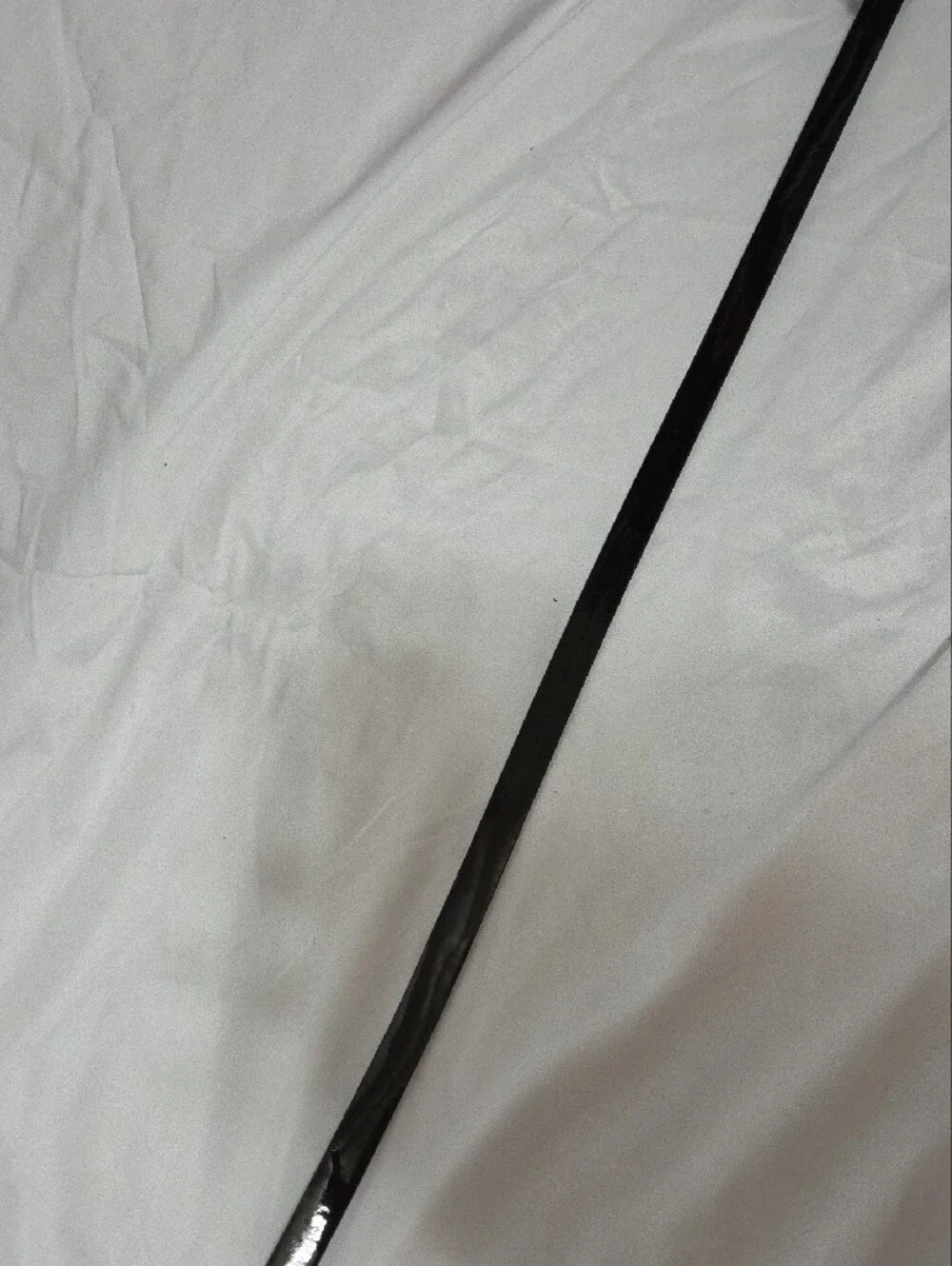 Black Glossy Narrow Belt With Bow Clasp, Size Large 30-34, Like New Condition